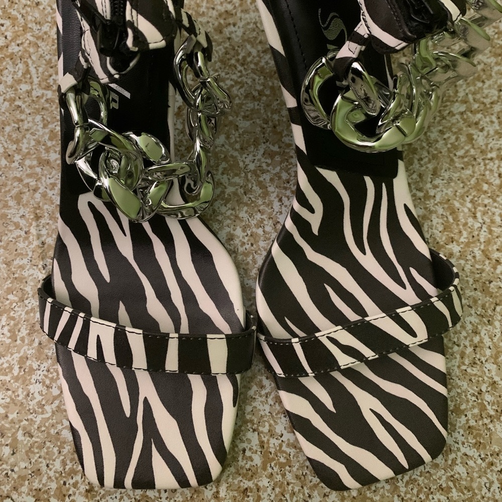 Brand new shoe